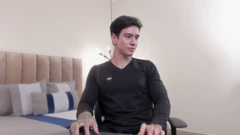 Harry Jones online show from 01.28.25