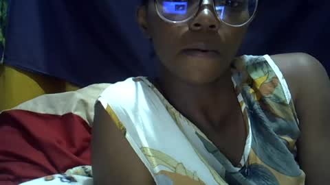 Snapshot of harysette chatting on 07.18.26 harysette online show from 07.18.26