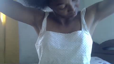 Snapshot of harysette chatting on 07.22.26 harysette online show from 07.22.26