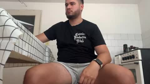 Snapshot of hasabigonev14 chatting on 08.07.26 THEBIGONEV14 online show from 08.07.26