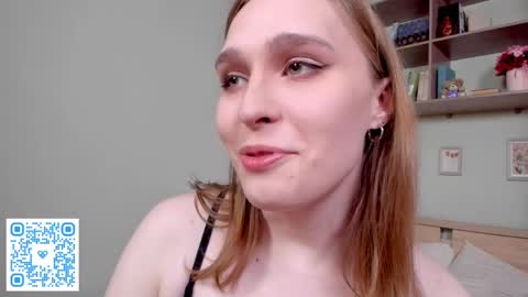 Snapshot of havagooday chatting on 05.02.26 Mia online show from 05.02.26