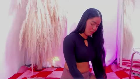 Snapshot of hayamikioto chatting on 10.28.25 Hayami online show from 10.28.25