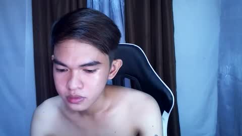 Snapshot of hayden_cumgiver chatting on 12.09.24 jon hayden online show from 12.09.24