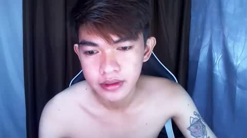 Snapshot of hayden_cumgiver chatting on 12.19.24 jon hayden online show from 12.19.24