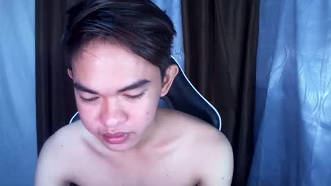 Snapshot of hayden_cumgiver chatting on 12.20.24 jon hayden online show from 12.20.24