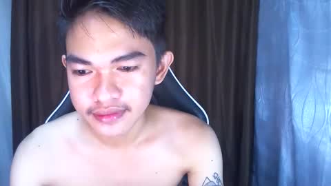 Snapshot of hayden_cumgiver chatting on 03.10.25 jon hayden online show from 03.10.25