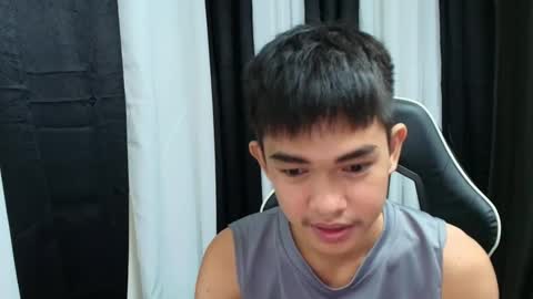 Snapshot of hayden_cumgiver chatting on 12.14.25 jon hayden online show from 12.14.25