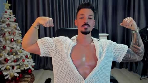 Snapshot of haydenspears chatting on 12.20.24 HaydenSpears online show from 12.20.24