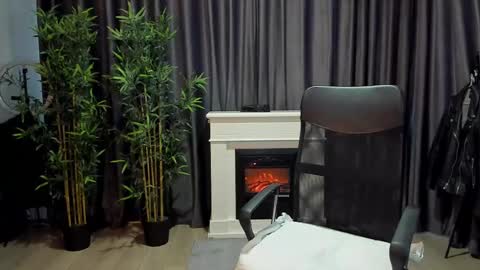 Snapshot of haydenspears chatting on 02.12.25 HaydenSpears online show from 02.12.25