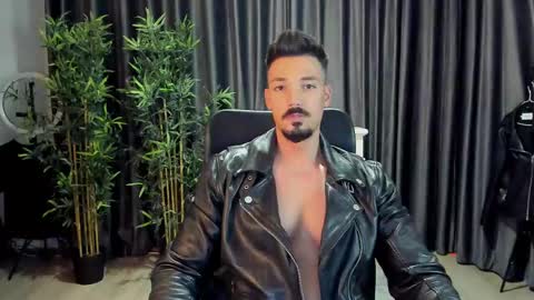 Snapshot of haydenspears chatting on 02.19.25 HaydenSpears online show from 02.19.25