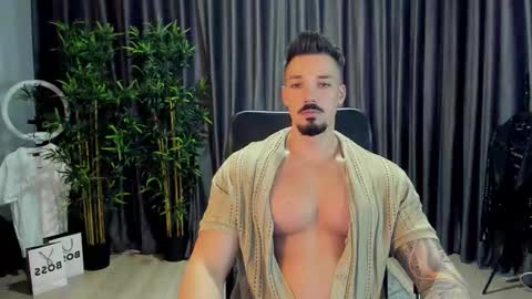 Snapshot of haydenspears chatting on 10.04.25 HaydenSpears online show from 10.04.25