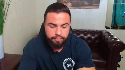 HayesWood online show from 12.18.25