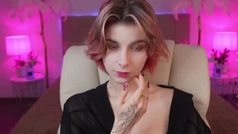 haylaamber online show from 12.10.24