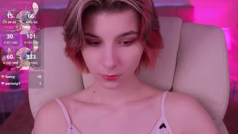 haylaamber online show from 02.17.25