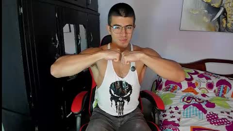 Snapshot of hazbinstudio chatting on 10.15.25 hazbinstudio online show from 10.15.25