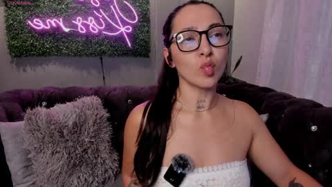 Maria  online show from 04.11.26