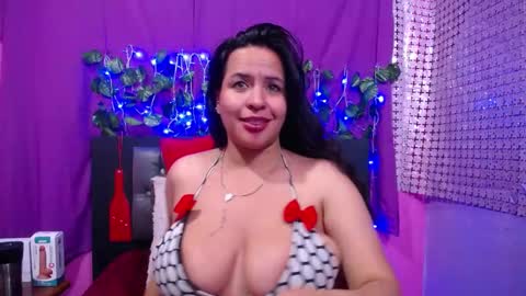 hazel online show from 01.07.25