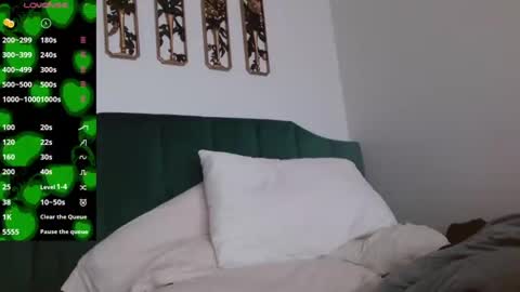 Hazel online show from 02.16.25