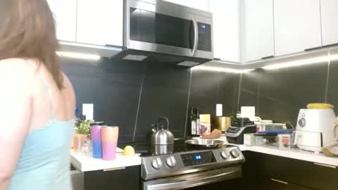 Hazel online show from 10.18.25