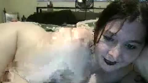 Snapshot of hazelbasil32728 chatting on 02.20.26 hazelbasil32728 online show from 02.20.26