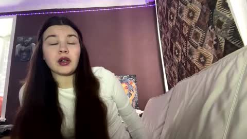 Chloe online show from 02.27.26