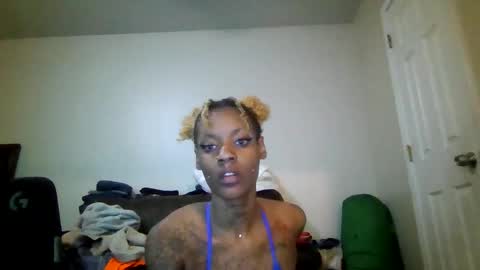 LavyHaze online show from 02.22.26