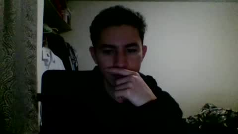 Snapshot of heartbig05 chatting on 01.01.25 heartbig05 online show from 01.01.25