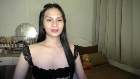 Snapshot of heather_bbyy chatting on 10.22.25 heather_bbyy online show from 10.22.25