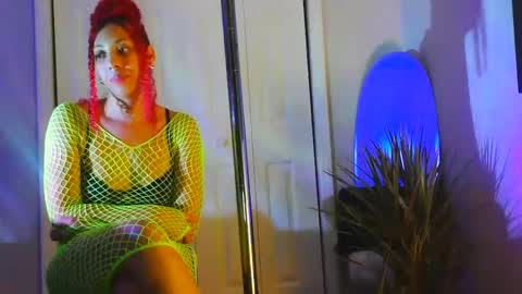 Heavenllyy online show from 02.10.25