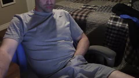 Snapshot of heavilyhung chatting on 06.18.26 John online show from 06.18.26