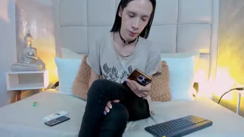 Keira Hecate online show from 09.12.25