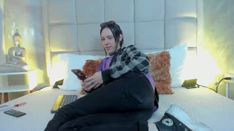 Keira Hecate online show from 02.02.26