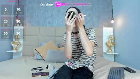 Keira Hecate online show from 04.09.26