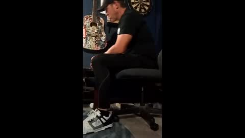 Snapshot of hecatoncheires187420 chatting on 12.19.25 hecatoncheires187420 online show from 12.19.25