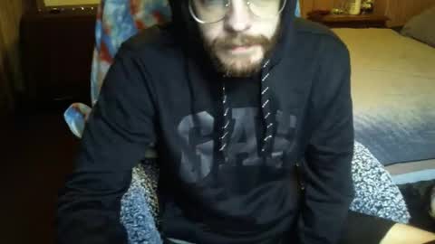 Snapshot of hecomesagain chatting on 11.14.25 hecomesagain online show from 11.14.25