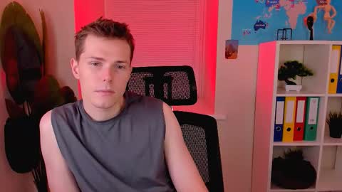 Snapshot of hector_spector chatting on 11.25.25 Hector online show from 11.25.25