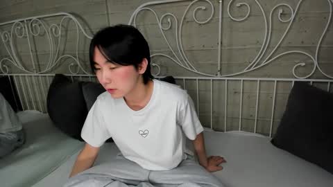 HEEJIN online show from 11.01.25