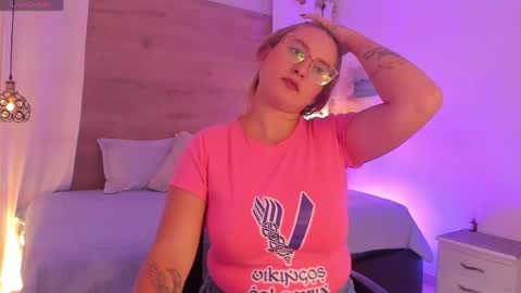 ANTARA REY online show from 04.01.26