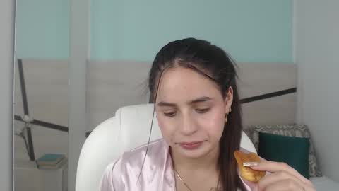 Heidy  online show from 03.03.25