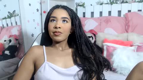 Snapshot of hela_sexy_xx chatting on 05.24.26 hella online show from 05.24.26