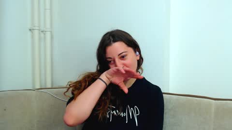 helen_adams_ online show from 12.09.24