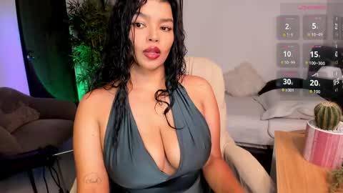 Snapshot of helen_miller chatting on 05.20.26 helen_miller online show from 05.20.26