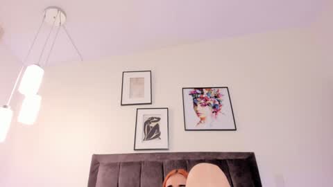 Helen  online show from 01.21.25