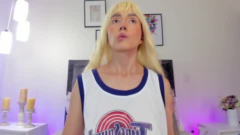 Helen  online show from 01.17.26