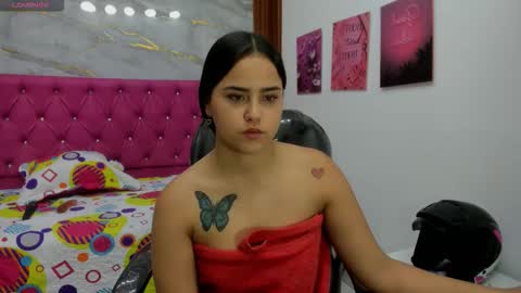 Snapshot of helen_russoo chatting on 01.07.26 Helen online show from 01.07.26