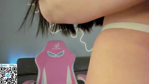 helen_spark online show from 11.17.25