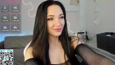 helen_spark online show from 11.20.25