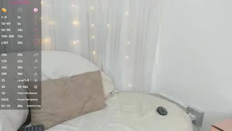 Snapshot of helen_zen chatting on 03.12.26 helen zen online show from 03.12.26