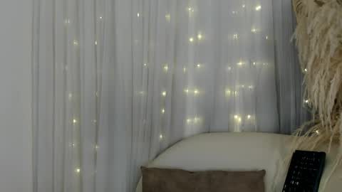 Snapshot of helen_zen chatting on 04.09.26 helen zen online show from 04.09.26