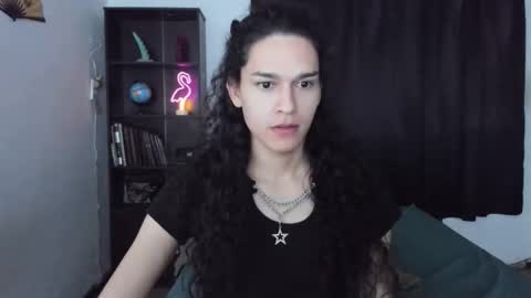 Snapshot of helena_spellman chatting on 05.24.26 helena_spellman online show from 05.24.26